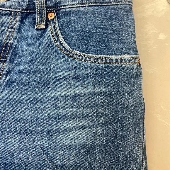 Original 501 Levi Jean shorts, cut offs, raw hems, Sz. 27, button up fly, EUC - Picture 8 of 14